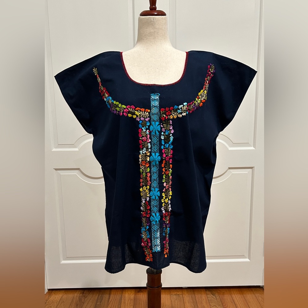 Mexican blouse with 100% Hand Embroidered, Artisan Top,Boho,Handmade,Oaxaca top.